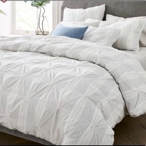West Elm Organic Cotton Striped Pintuck Duvet